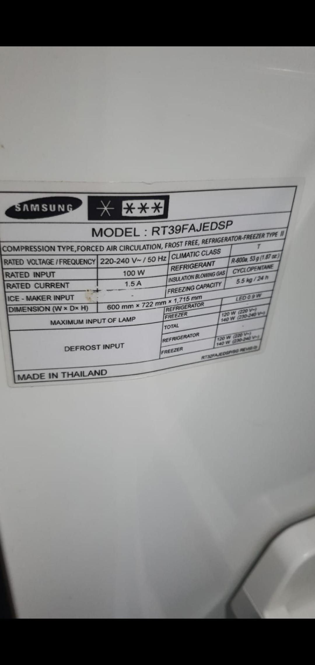 Mon réfrigérateur Samsung ne refroidit pas après une coupure de courant.