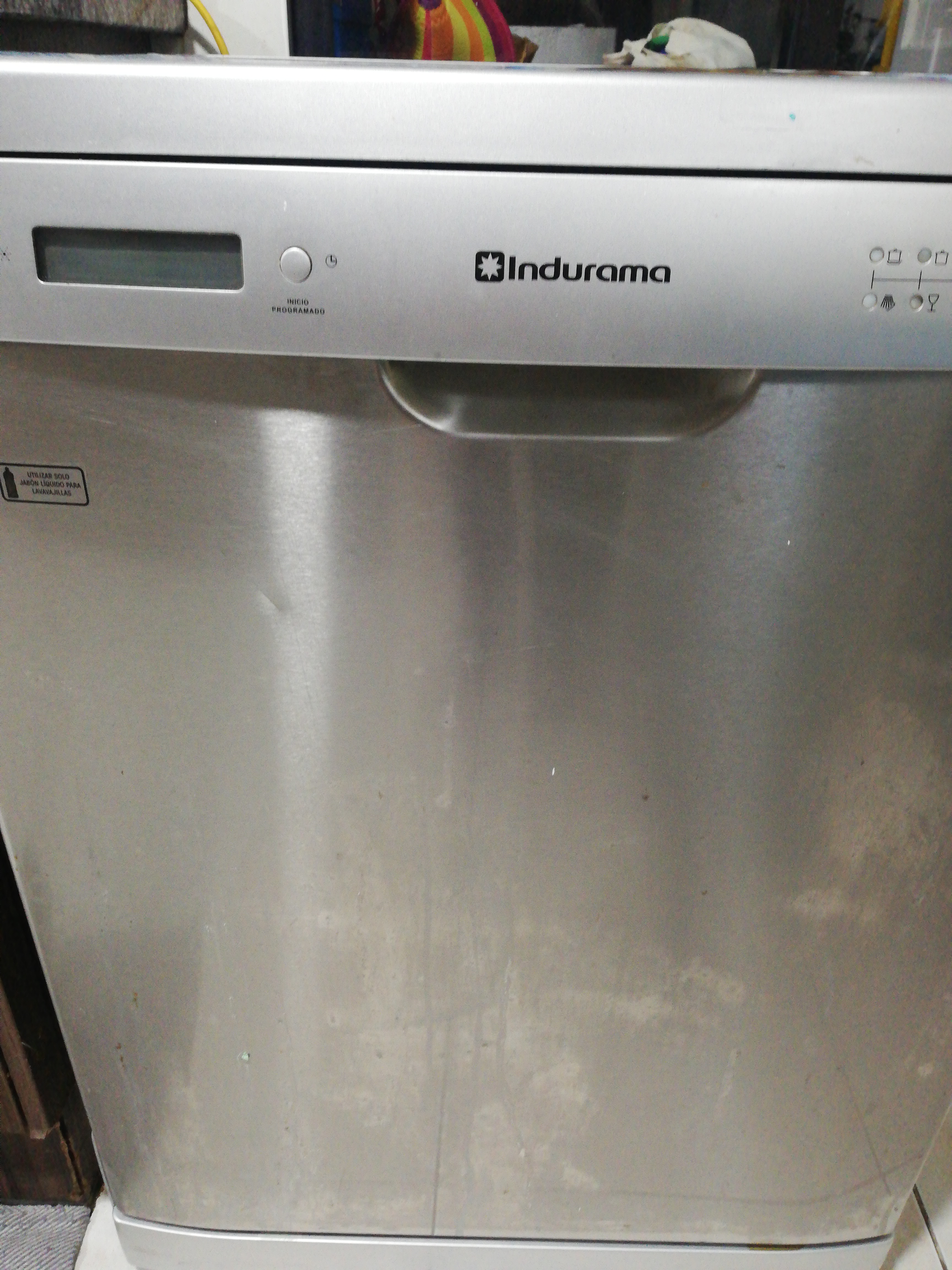 Por favor me ayuda con el manual de la lavavajillas LVI-12CR2